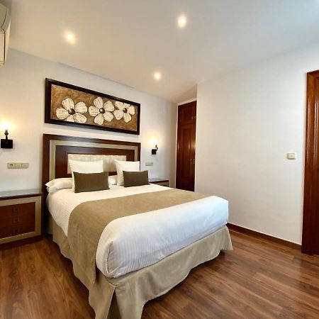 Hostal Rodri (Adults Only) غرناطة المظهر الخارجي الصورة